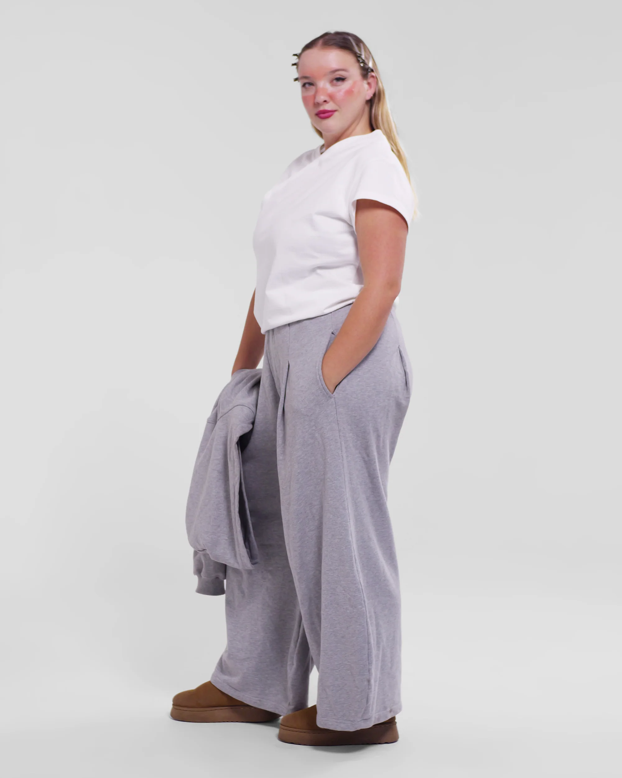 Kyoto Basic Tee in White - Image 12