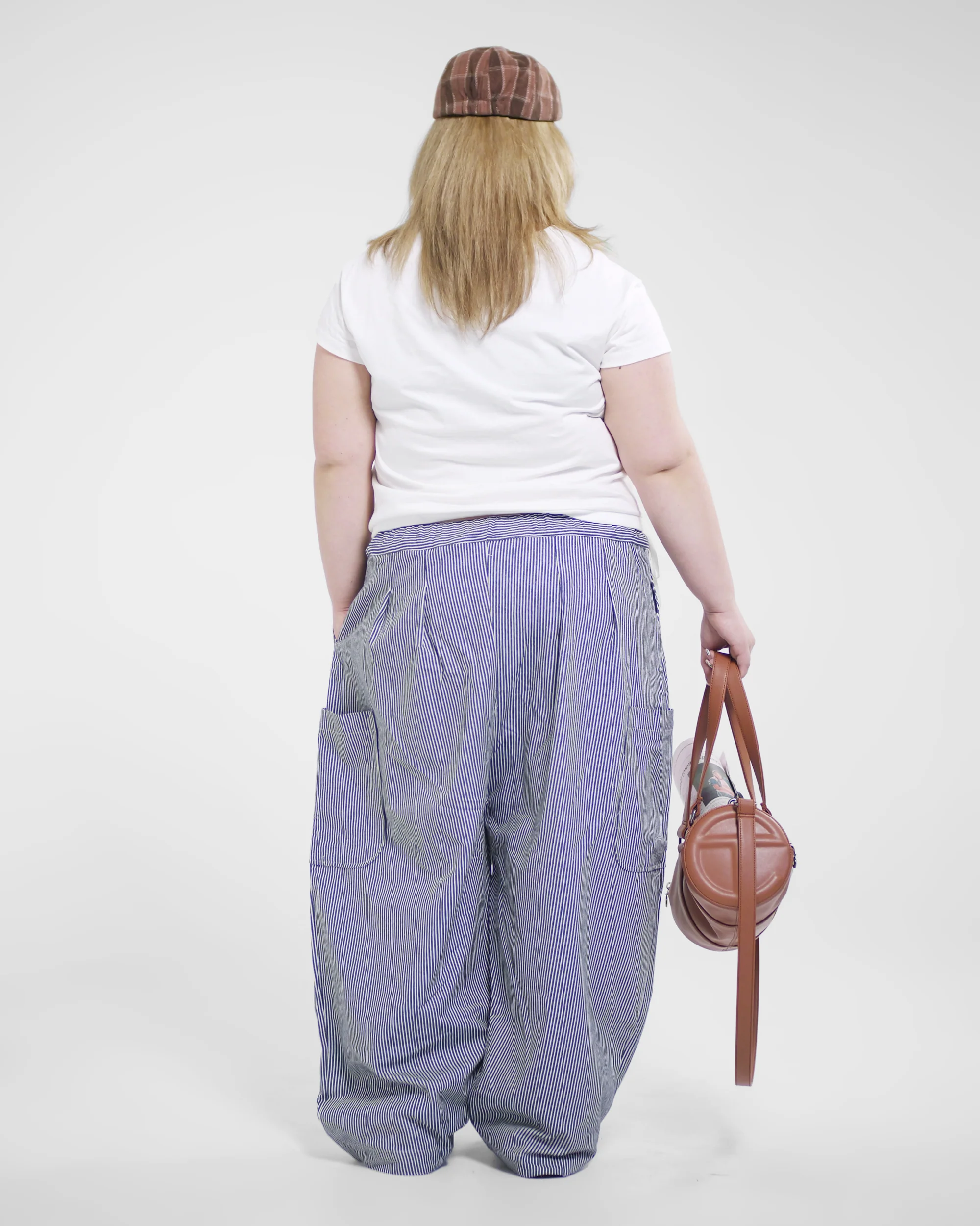Kyoto Basic Tee in White - Image 7