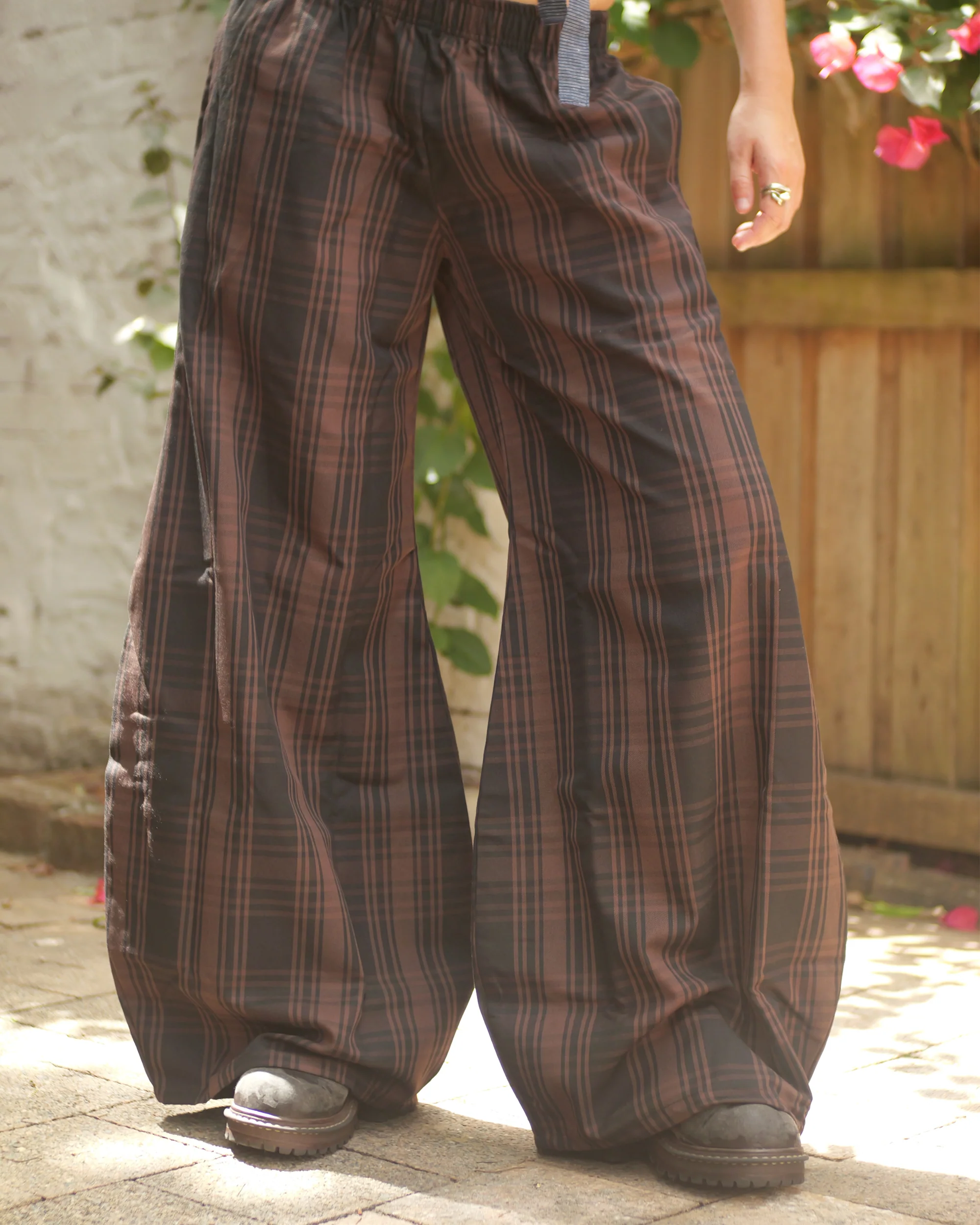 Shawties Puff Pant in Bark Tartan - Image 8